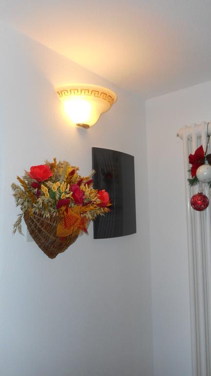 Apartamento La Luge Saint-Christophe Habitación foto